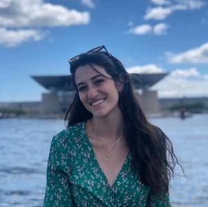 Meet your Posher, Nicole